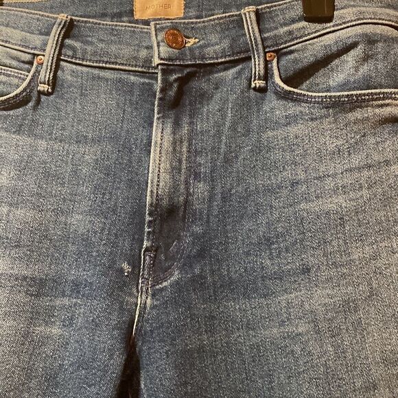 MOTHER MID RISE DAZZLER CROP FRAY WERE ALL IN THIS TOGETHER NWOT - Picture 3 of 16